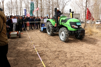 全市农机春耕生产暨农机科技田间推广服务活动在临泽县正式启动